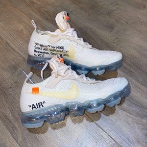 OFF WHITE X NIKE VAPORMAX SNEAKERS
